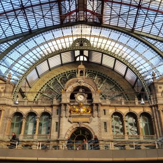 Station van Antwerpen